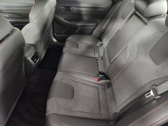 2025 Hyundai Sonata N Line - Photo 15