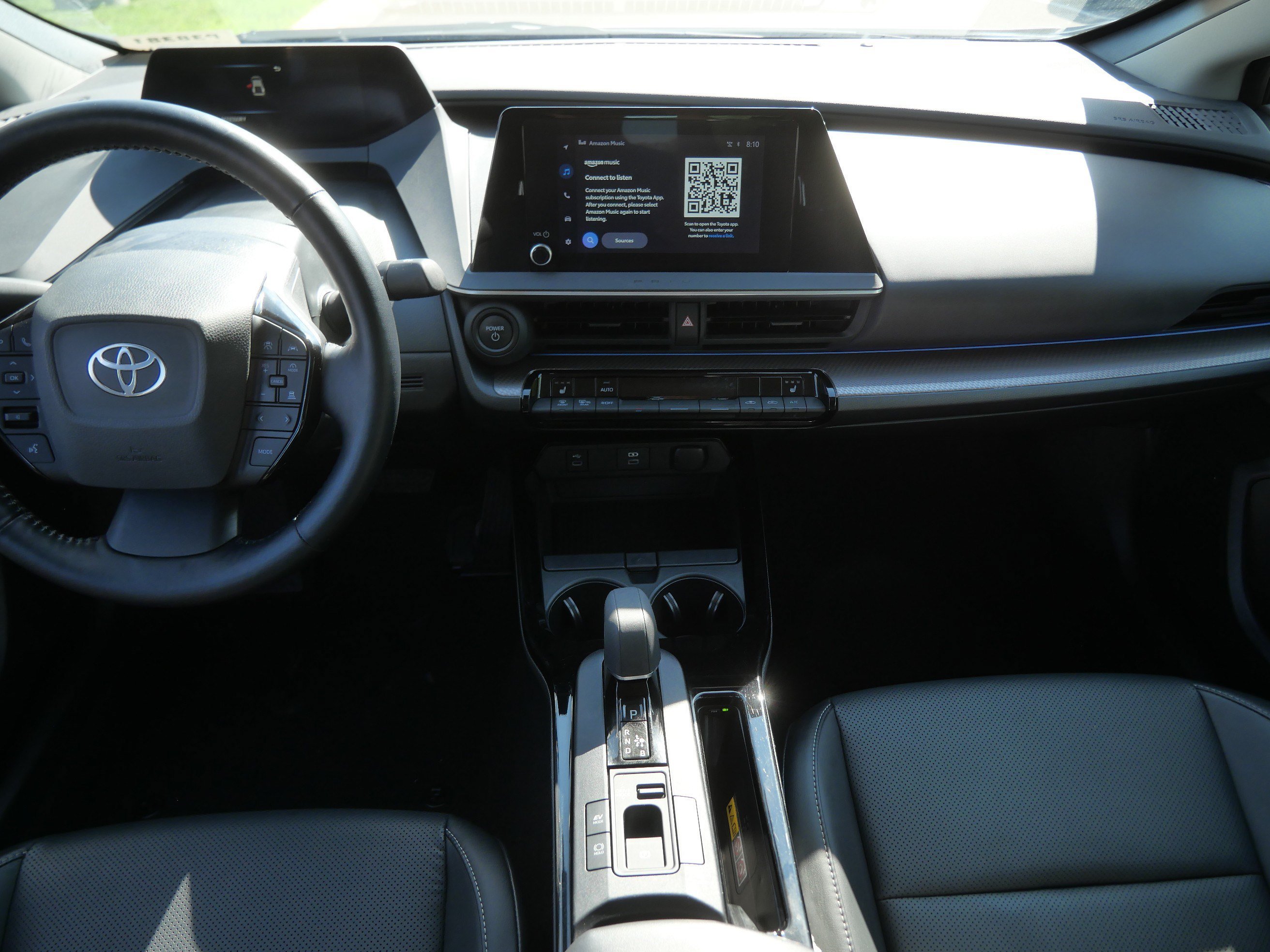 Certified Used 2025 Cutting Edge Toyota XLE image 11