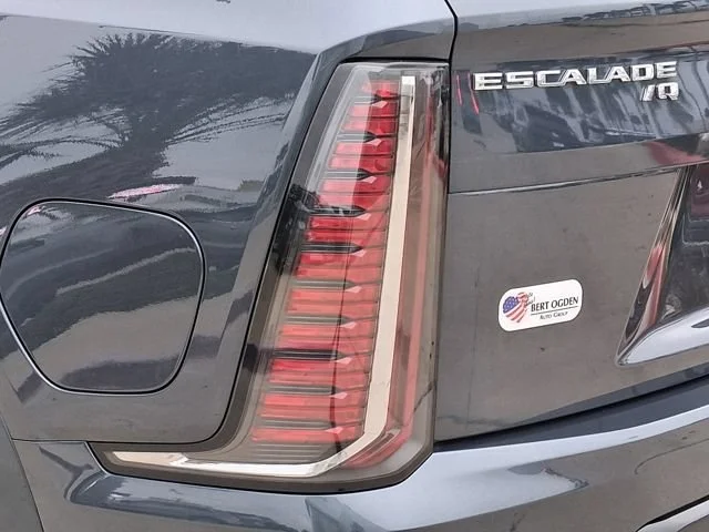 New 2026 Deep Space Metallic (No longer available to order) Cadillac Luxury image 8
