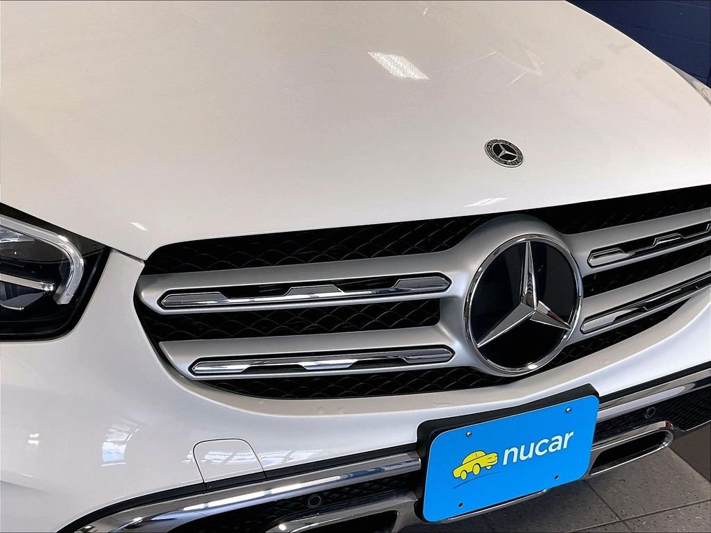 Used 2021 White Mercedes-Benz GLC 300 image 31