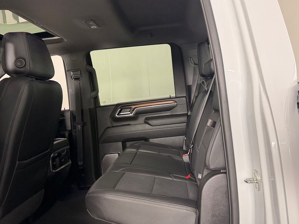 Certified Used 2024 White GMC Denali image 28