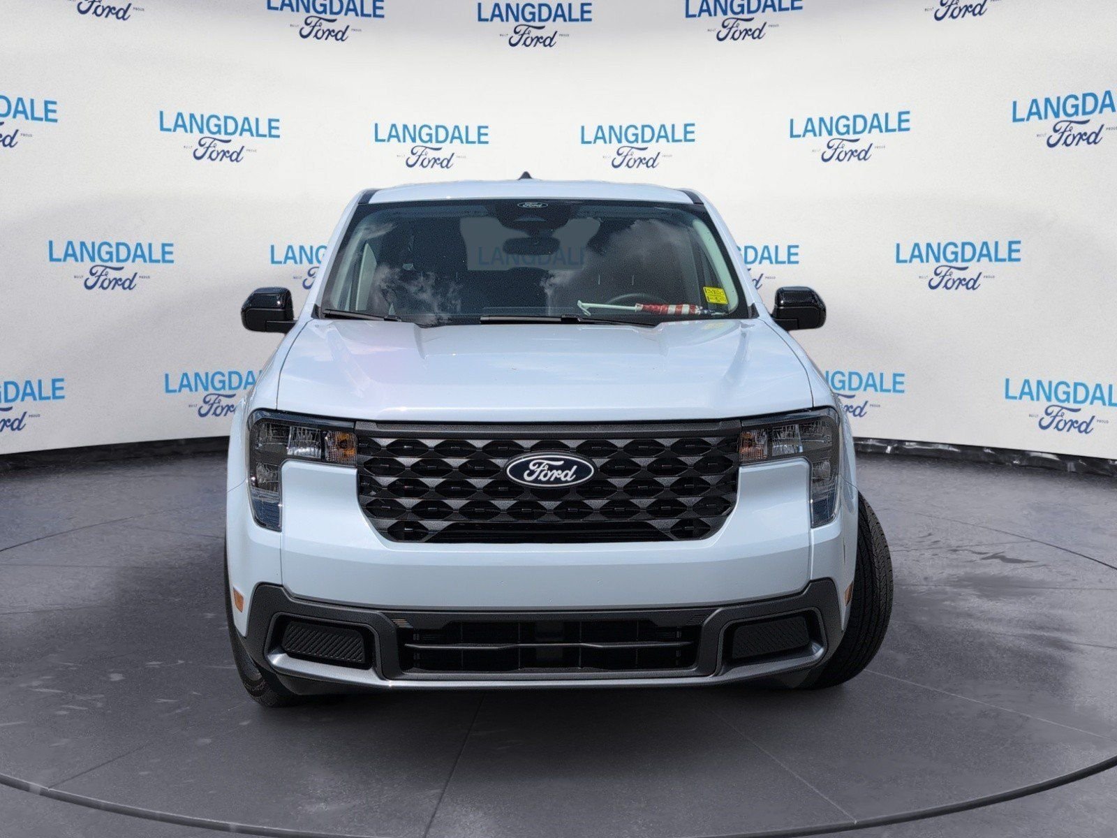 New 2026 Space White Metallic Ford XLT image 12