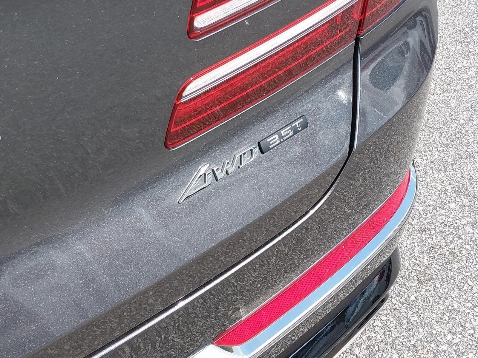 Used 2021 Himalayan Gray Genesis Advanced + image 18