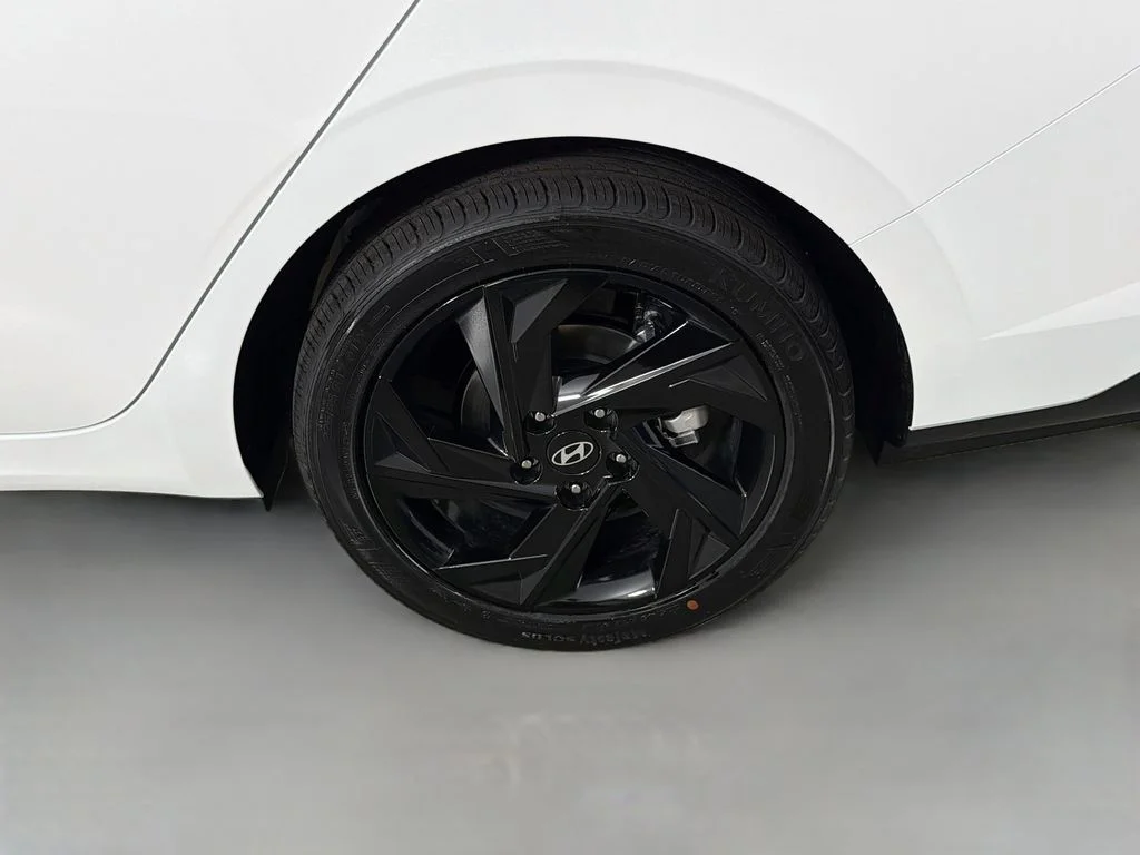 New 2026 Serenity White Hyundai SEL Sport Plus image 30