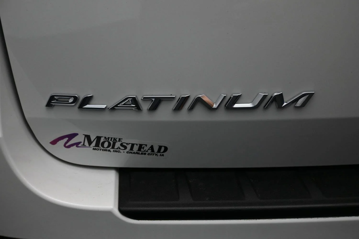Used 2025 Star White Metallic Tri-Coat FORD Platinum image 15