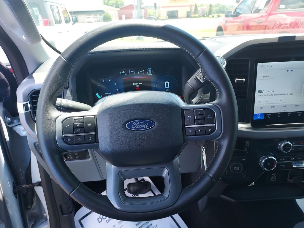 Used 2025 White Ford XLT image 20