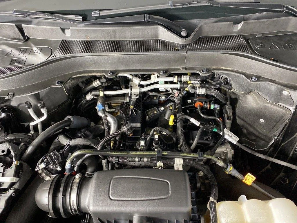 Used 2023 Black Metallic Ford XLT image 15