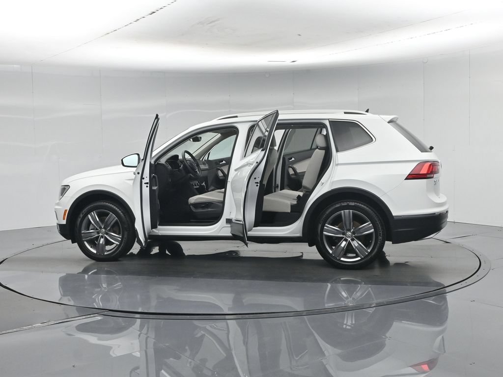 Used 2021 White Volkswagen 2.0T SEL image 37