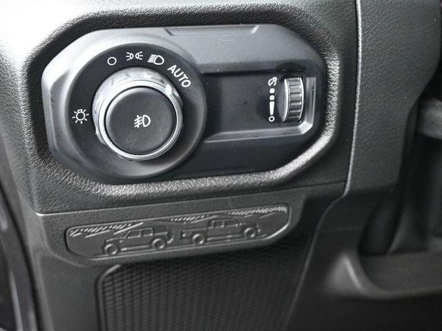 Used 2025 Gray Jeep Sport S image 21