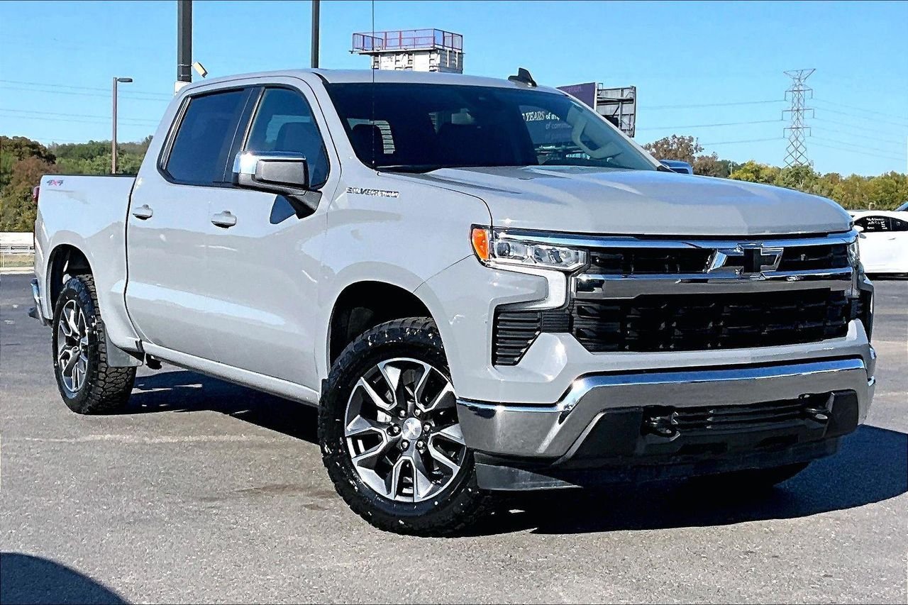 Used 2024 Slate Gray Metallic Chevrolet 4WD Crew Cab Short Bed LT with 2FL image 37