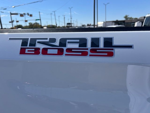 2024 Chevrolet Silverado 1500 Custom - Photo 6