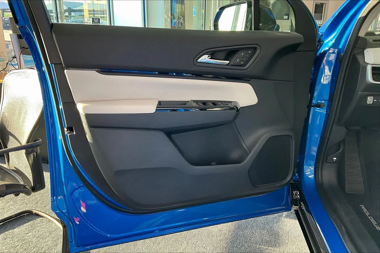 2026 Honda Prologue Elite - Photo 9