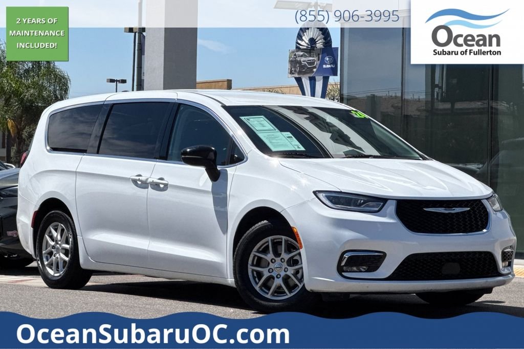 2024 Chrysler Pacifica