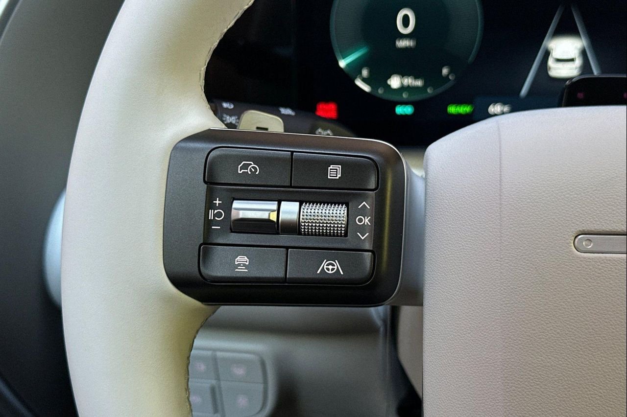 New 2026 Gray Hyundai SEL AWD image 29