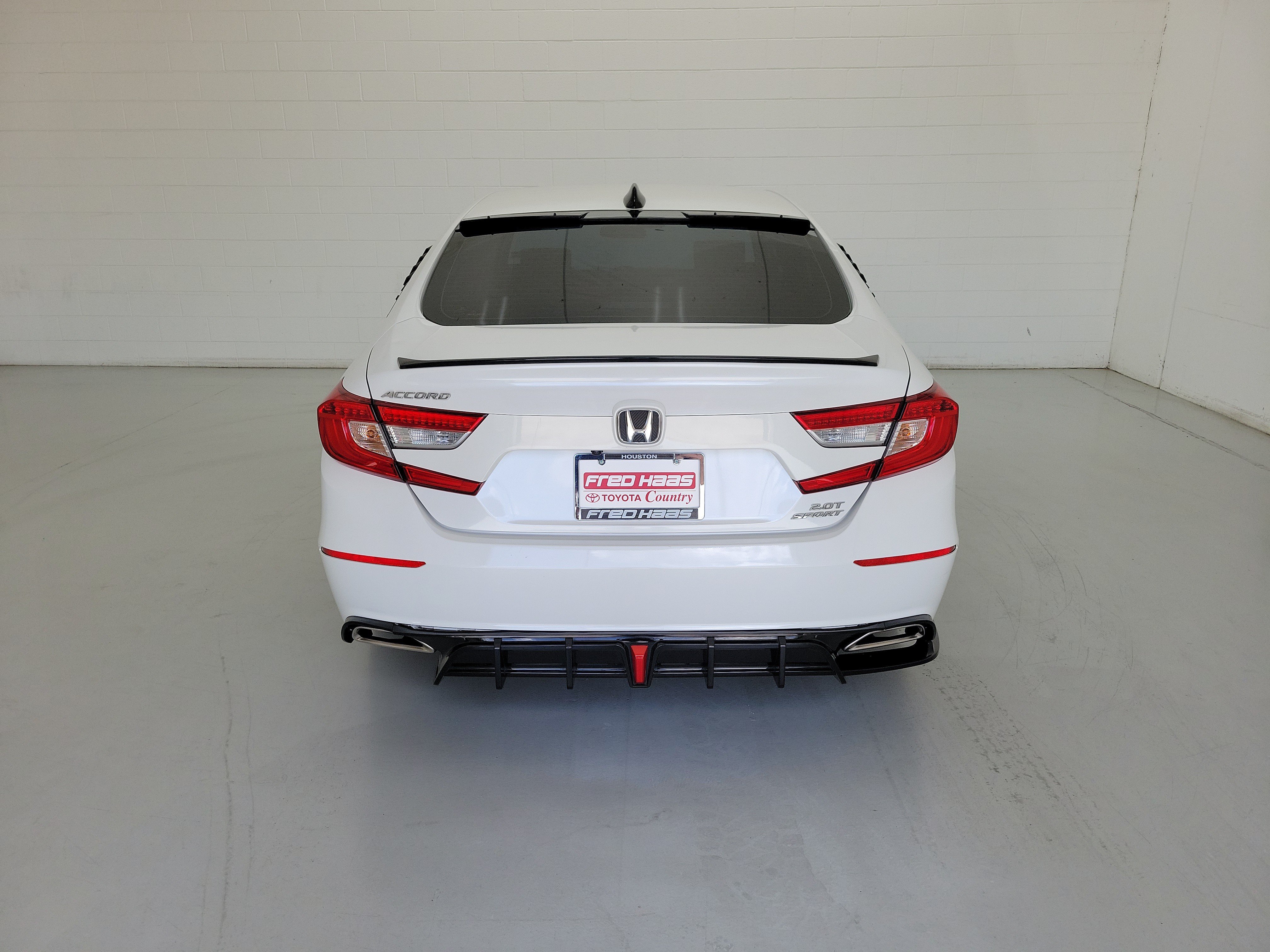 Used 2021 Platinum White Pearl Honda Sport 2.0T image 6