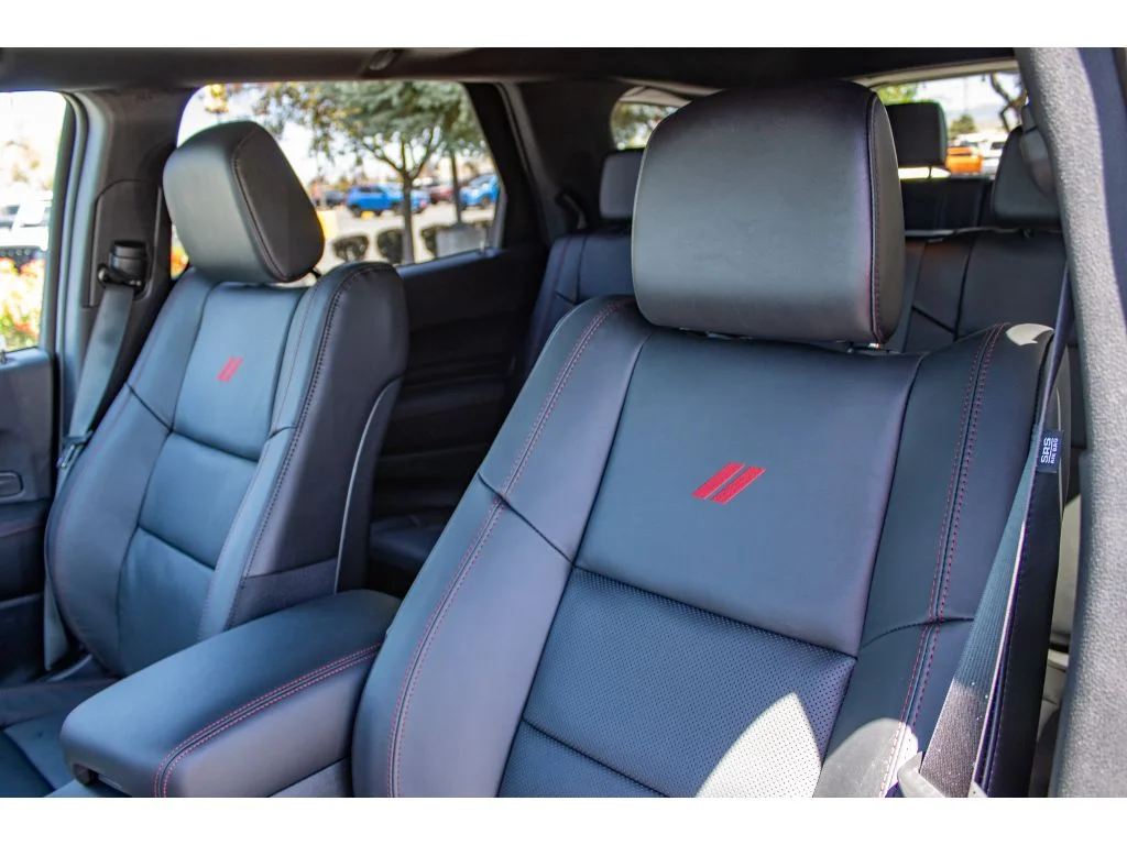 New 2026 White Knuckle Clearcoat Dodge GT Plus HEMI V8 image 36