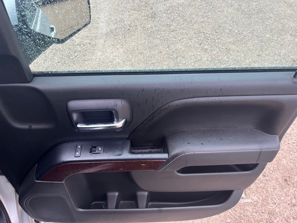 Used 2015 Quicksilver Metallic GMC SLE image 26