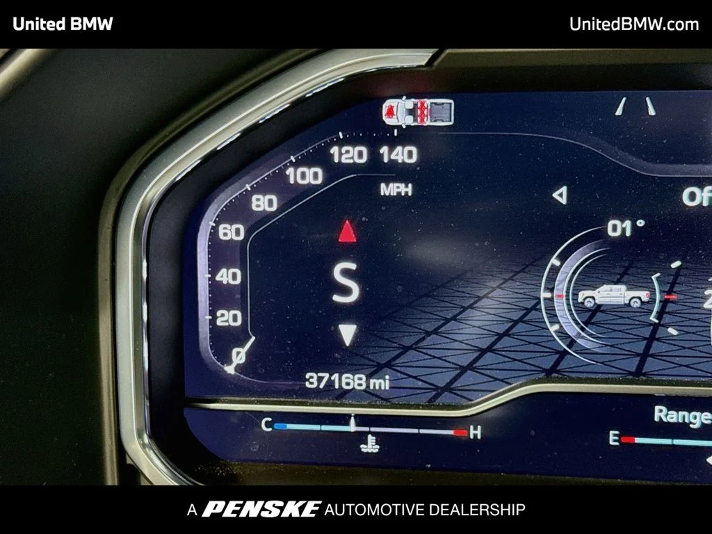 Used 2025 Sterling Metallic GMC Denali image 14