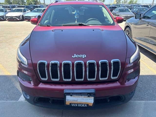 Used 2015 Deep Cherry Red Crystal Pearlcoat Jeep Latitude image 2