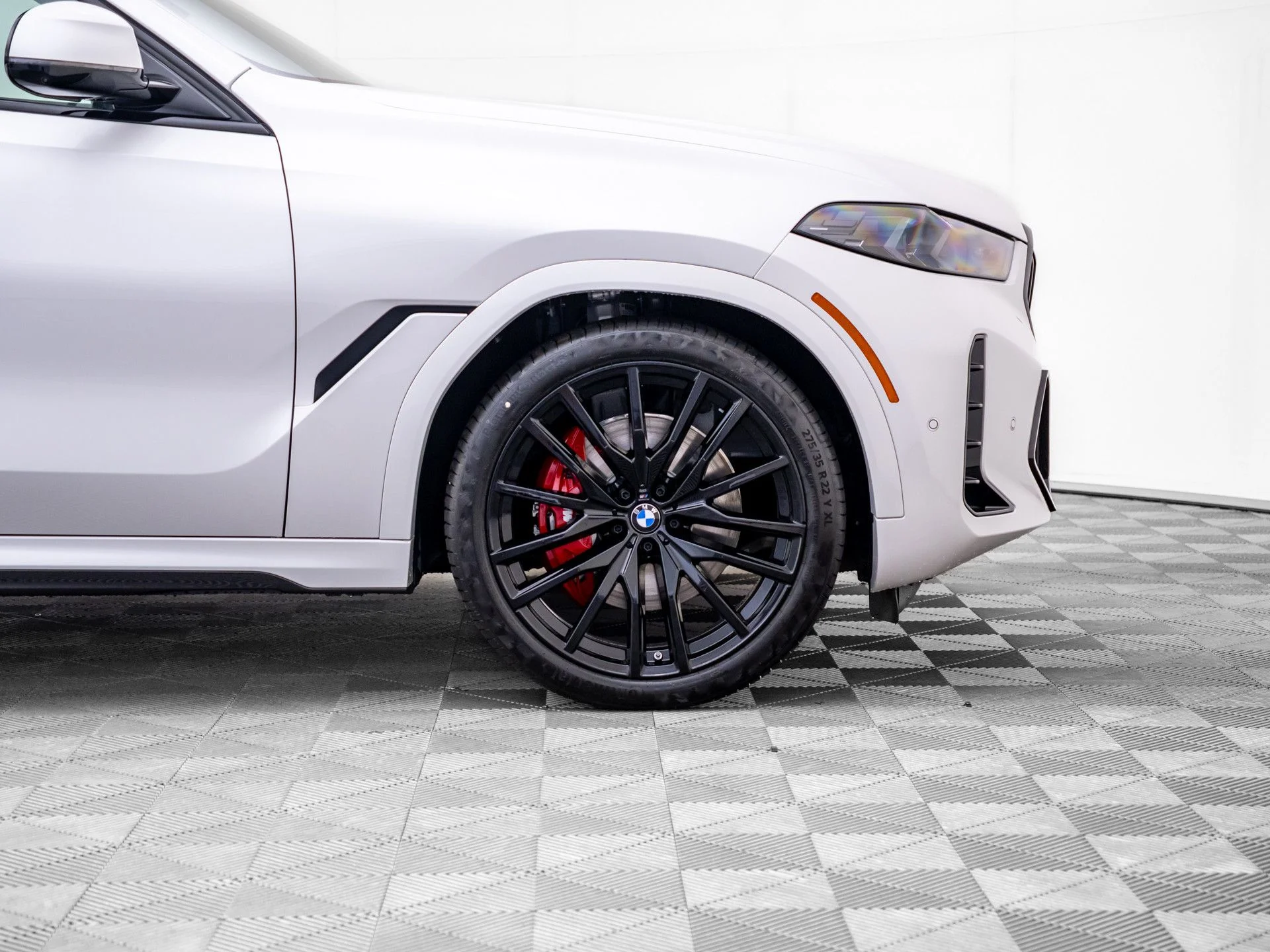 New 2027 White BMW xDrive40i image 35
