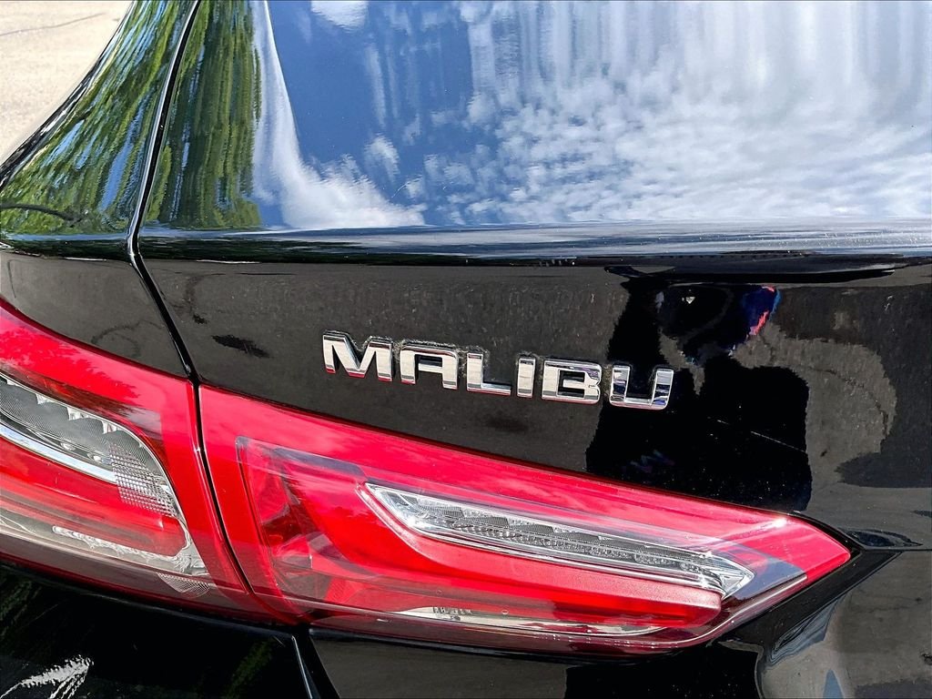Used 2023 Mosaic Black Metallic Chevrolet LT image 28