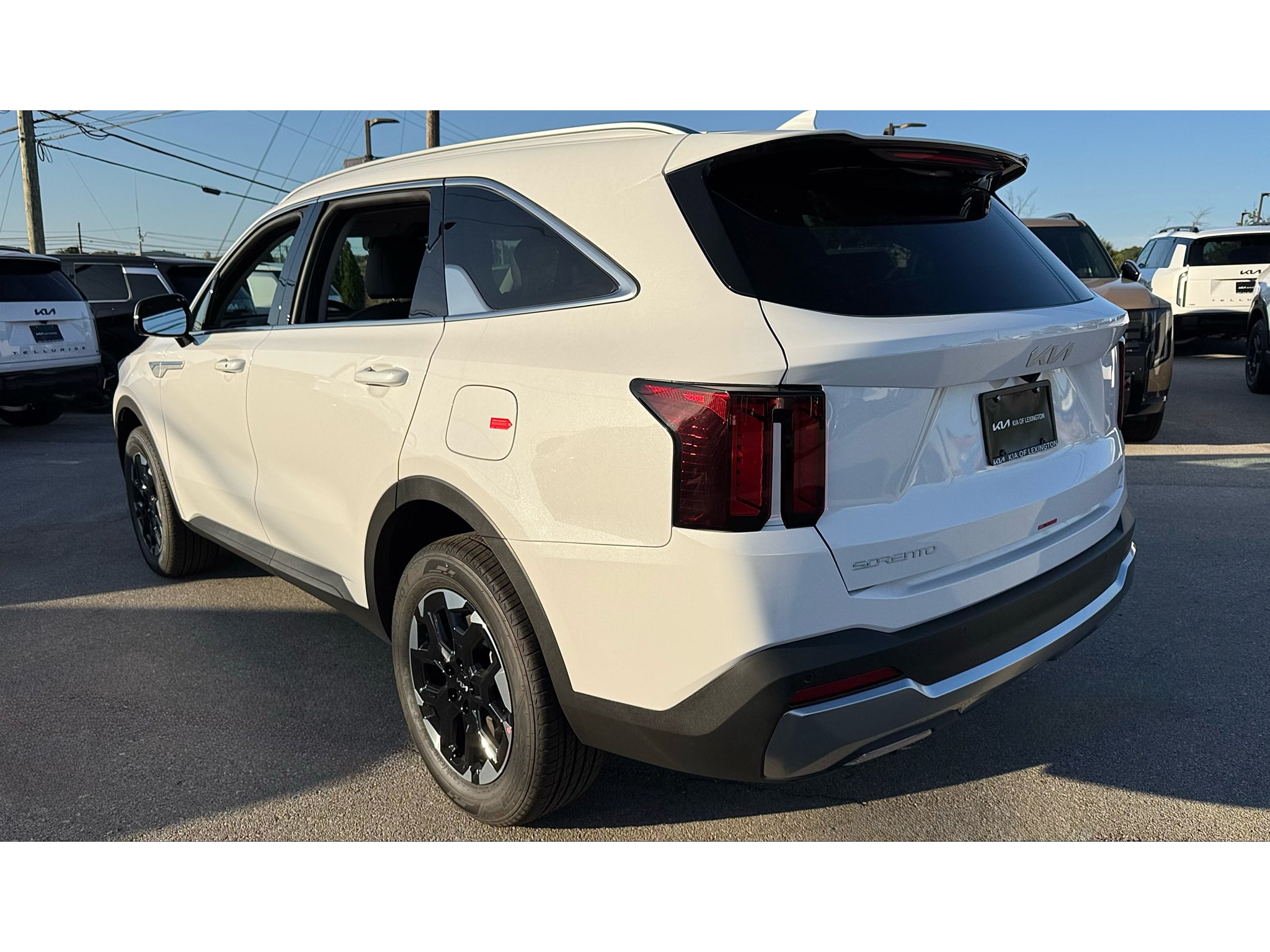 New 2026 Glacial White Pearl Kia S image 26
