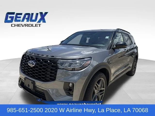 2025 Ford Explorer ST-Line