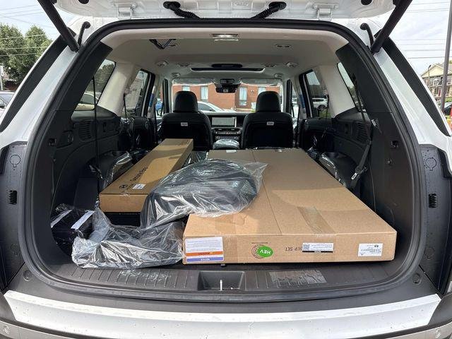 New 2026 White Hyundai Blue SEL Premium 7P image 29