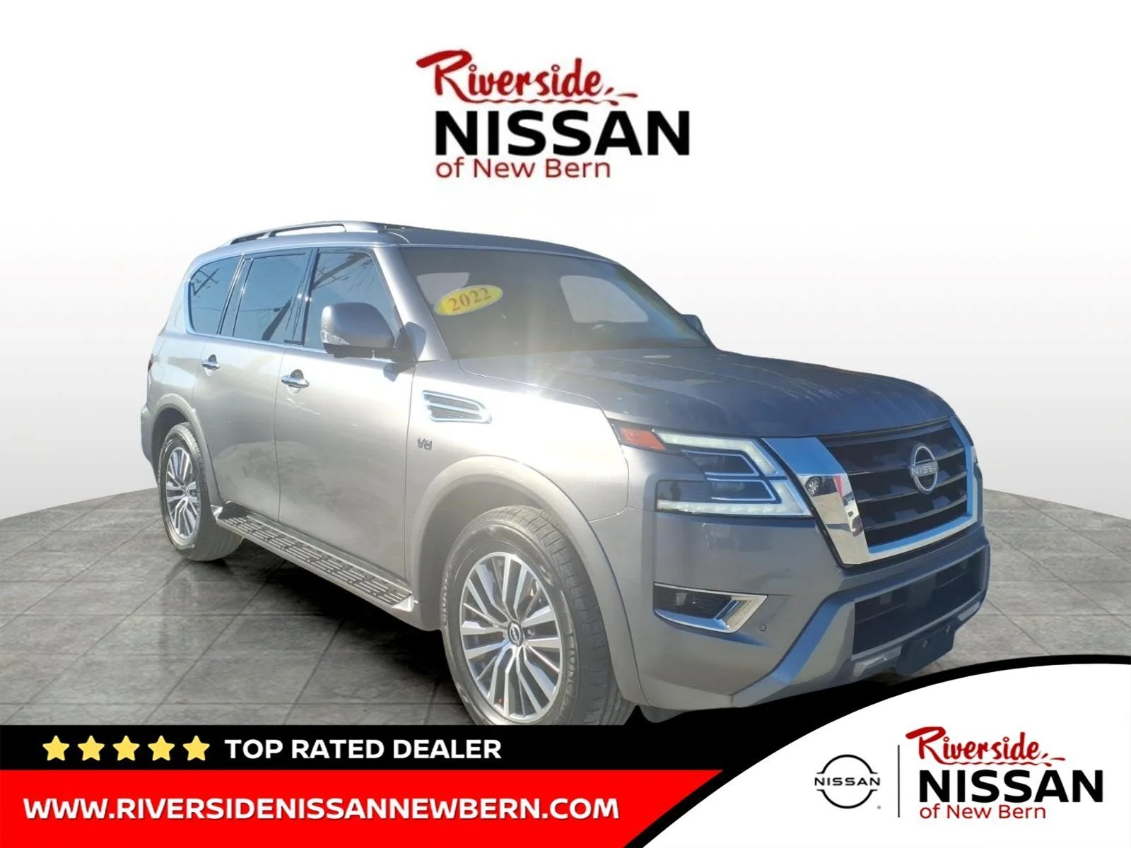 Used 2022 Gray Nissan SL image 1