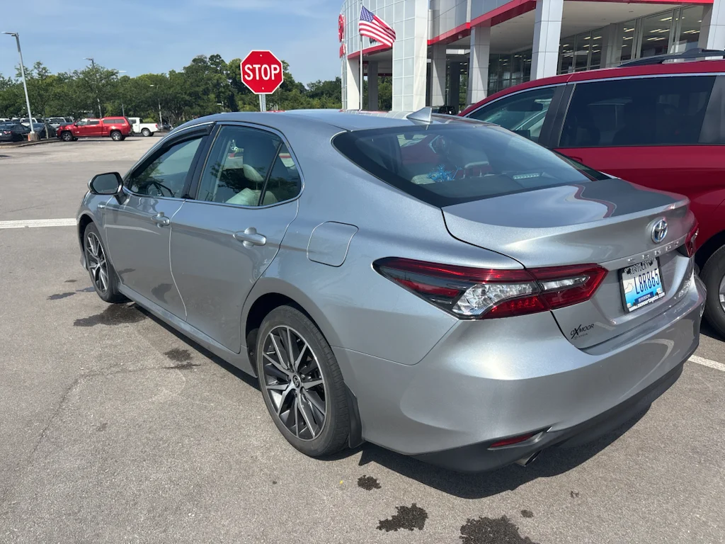 Certified Used 2021 Silver Toyota XLE image 4