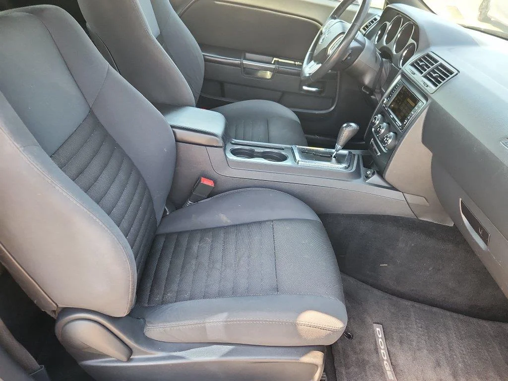 Used 2014 Black Clearcoat Dodge SXT image 13