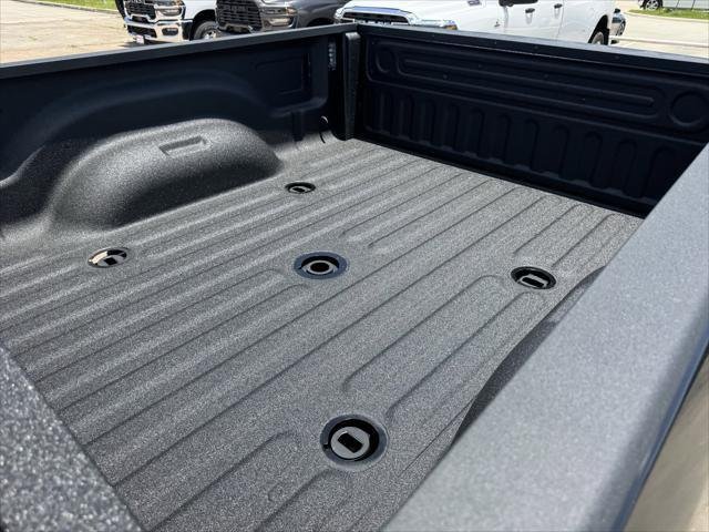 New 2026 Diamond Black Crystal Pearl-Coat Exterior Paint RAM LARAMIE image 11