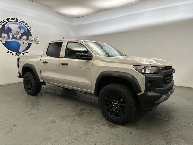 Used 2026 White Chevrolet Trail Boss image 2