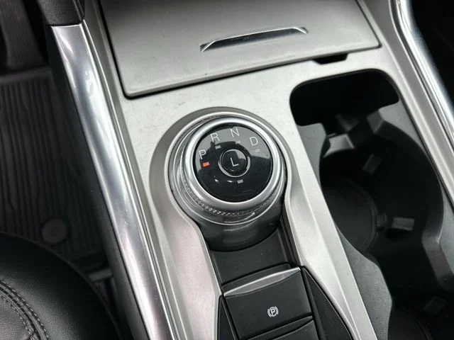 Used 2023 Black Metallic Ford XLT image 21