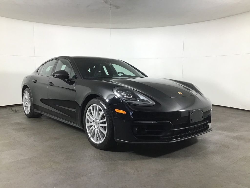 Certified Used 2023  Porsche 4 image 9