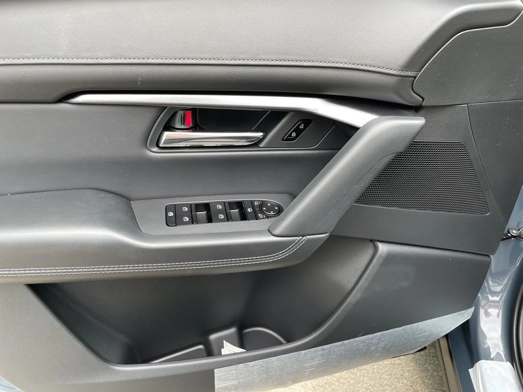 New 2026 Gray Mazda 2.5 S Select image 13