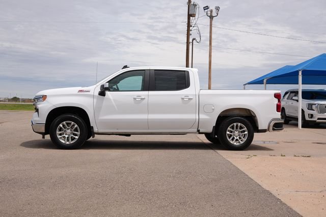 Used 2025 White Chevrolet LT image 6