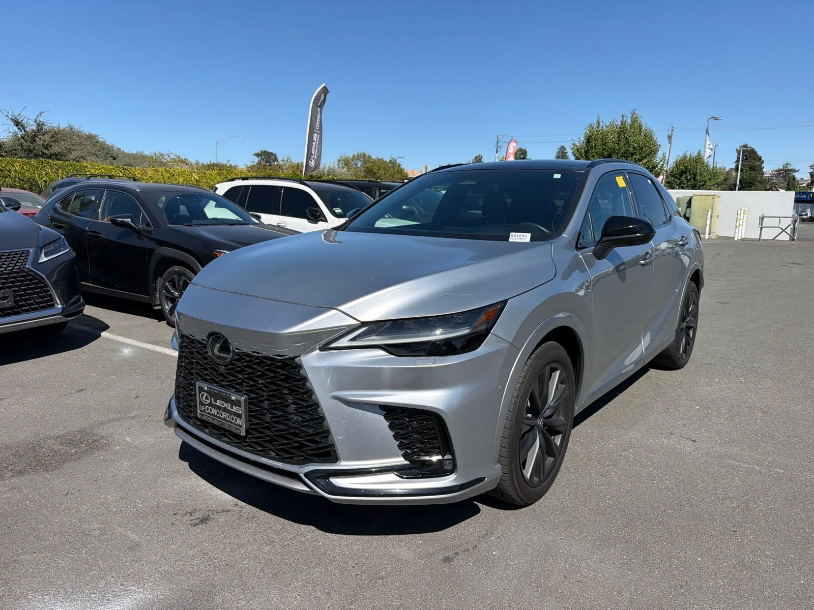 Used 2023 Iridium Lexus 500h F SPORT Performance image 3
