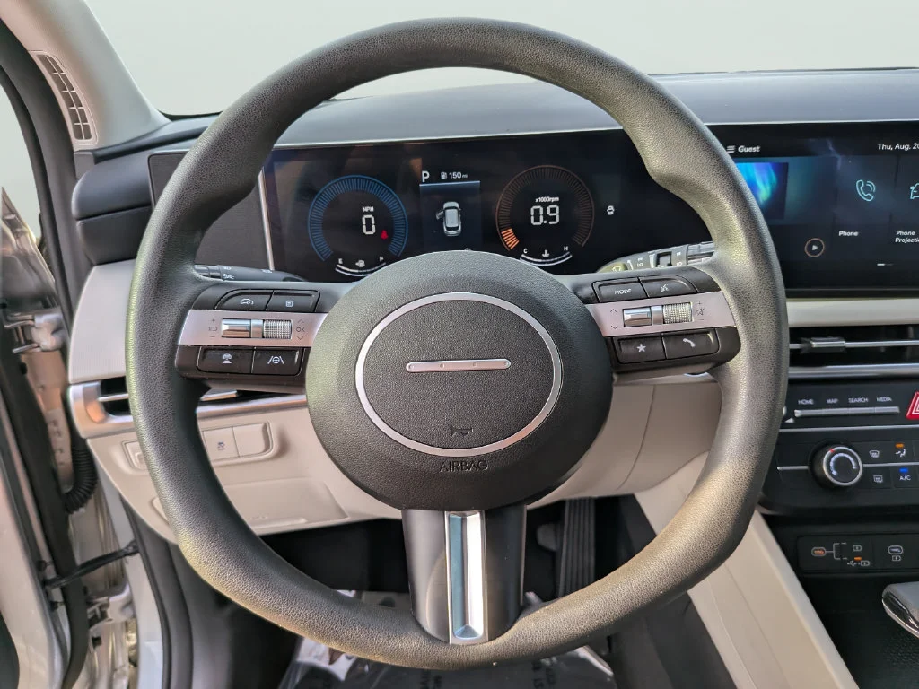 Used 2025 Silver Hyundai SE image 24