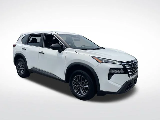 Used 2024 White Nissan S image 9