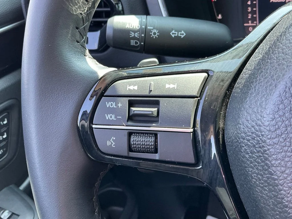 Used 2026 Black Honda RTL image 34
