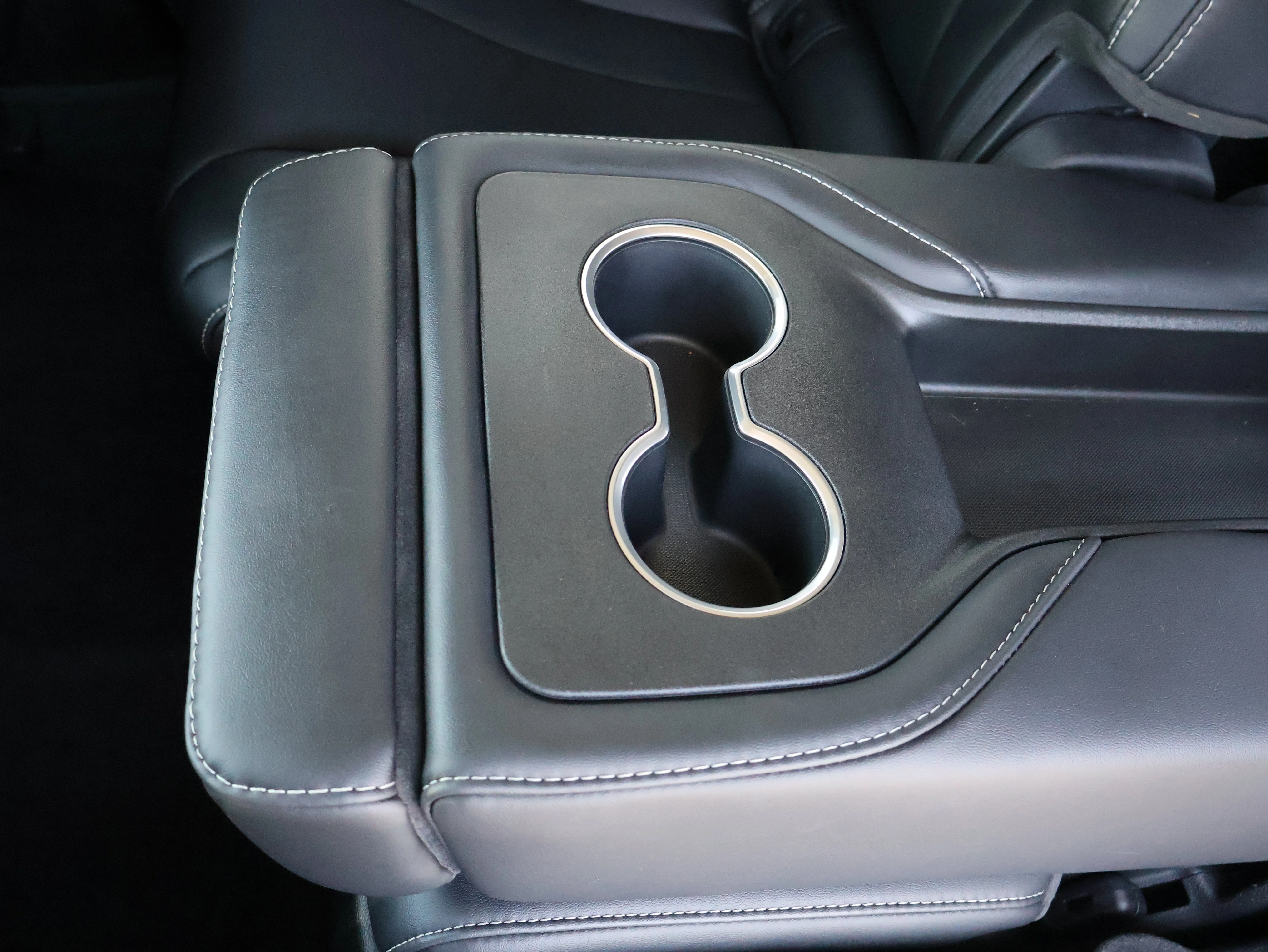 Used 2023 Liquid Carbon Metallic Acura w/Technology Package image 24