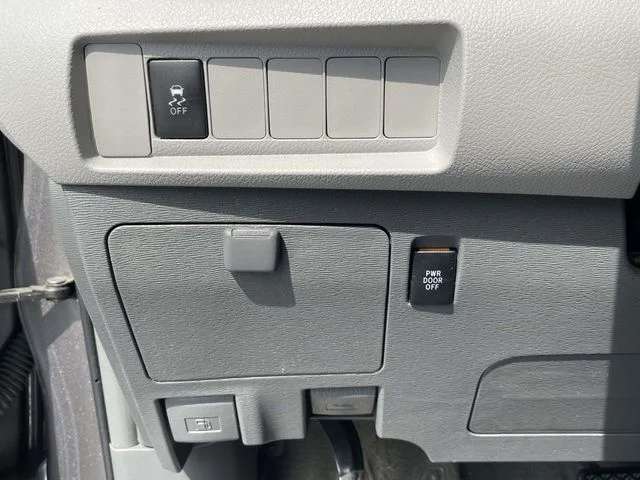 Used 2017 Gray Toyota LE image 18