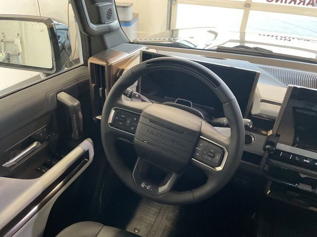2025 GMC HUMMER EV 2X - Photo 47