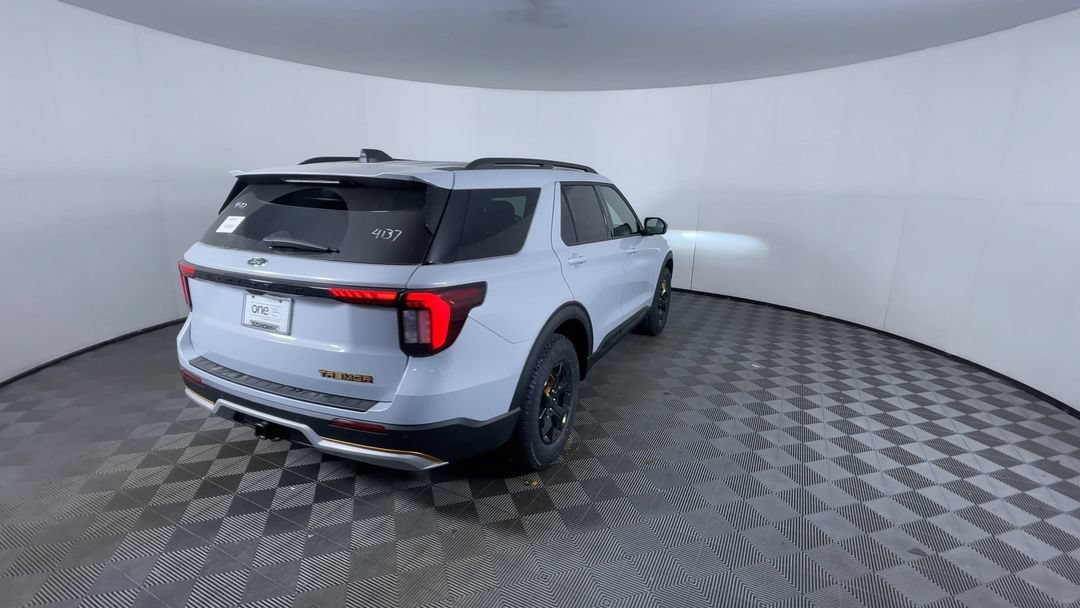 2026 Ford Explorer Tremor - Photo 8