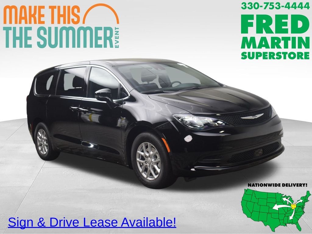 New 2027 Diamond Black Crystal Pearl-Coat Exterior Paint Chrysler LX image 1