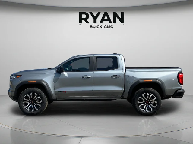 2026 GMC Canyon AT4 - Photo 7