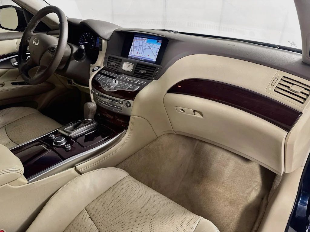 Used 2016 Blue INFINITI 3.7X image 37
