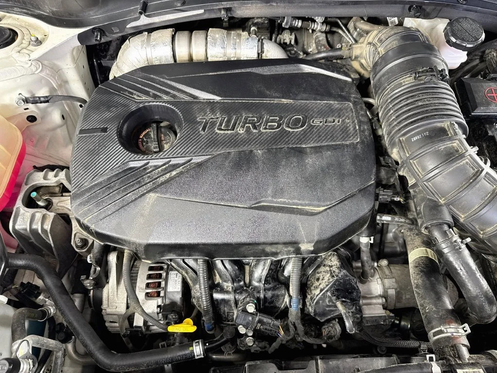 Used 2021 White Kia SX image 38