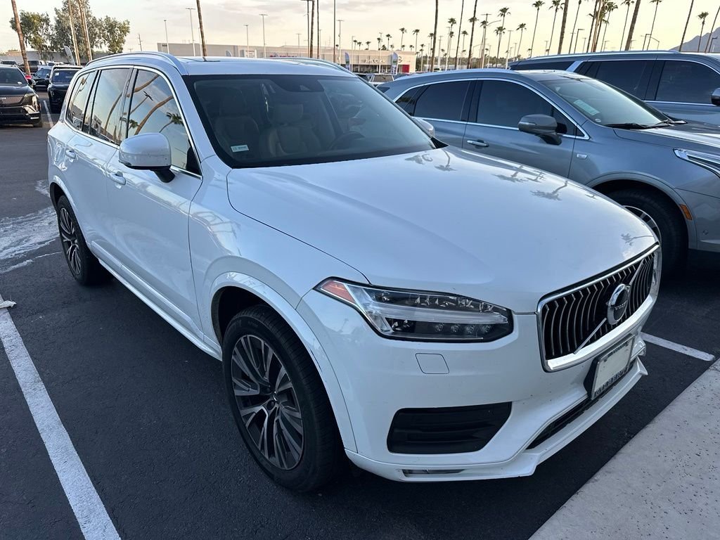 Used 2021 White Volvo T5 Momentum image 11